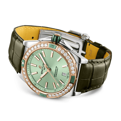 BREITLING Super Chronomat Automatic 38mm Green dial, Leather strap - Classic Kaf